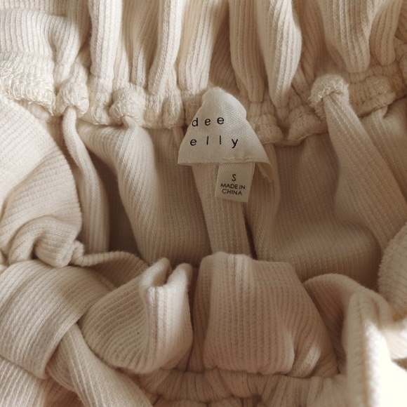 NEW Vici Dolls - Women's Shorts - Picture 3 of 5